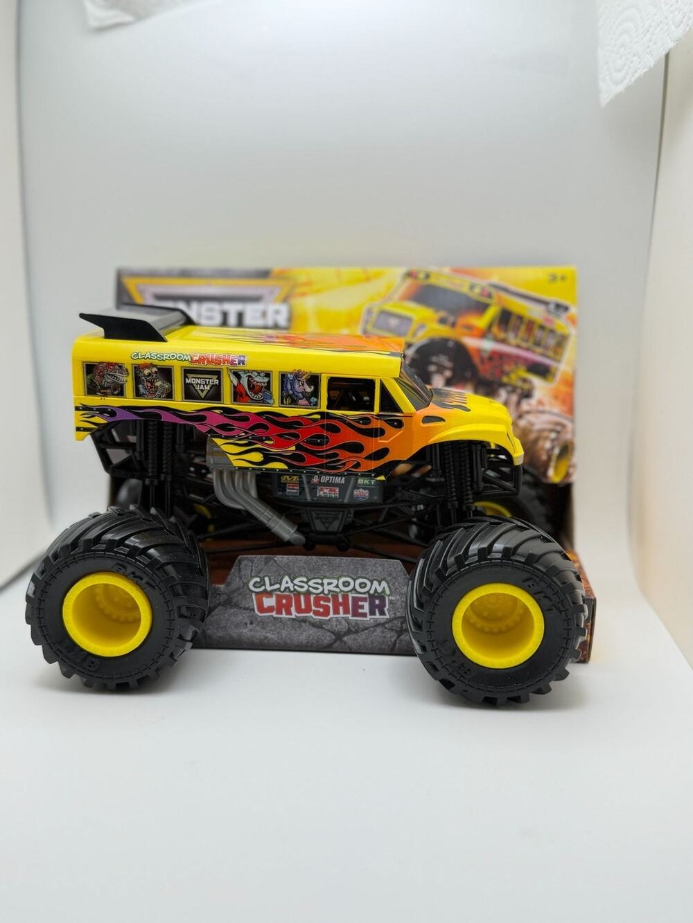 Monster Jam Classroom Crusher Die-Cast Monster Truck Toy 1:64 Scale Bright Yello